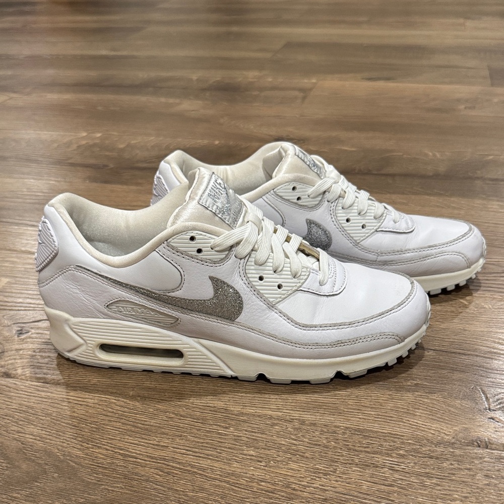 Nike Women's Air Max 90 SE Glitter